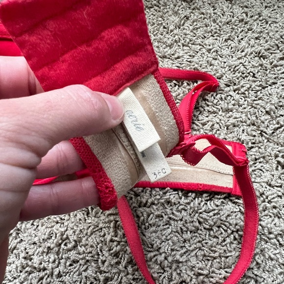 Aerie Push-Up Bra 36C - Picture 9 of 10